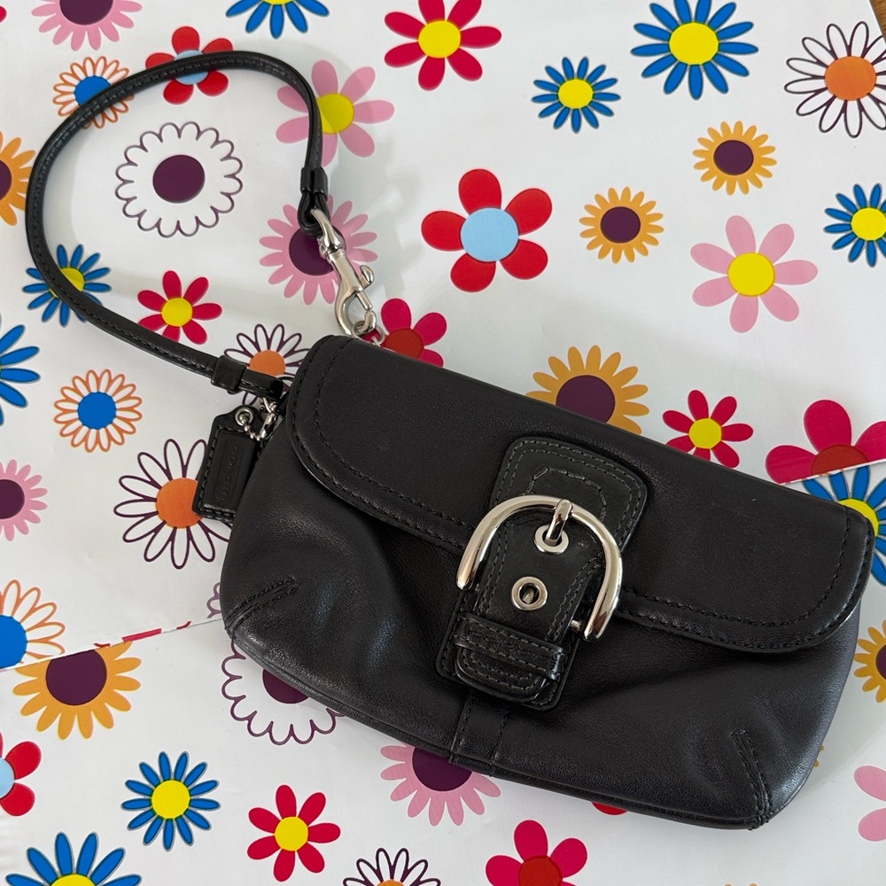 Coach Soho Black Leather Wristlet Wallet - Picture 8 of 8